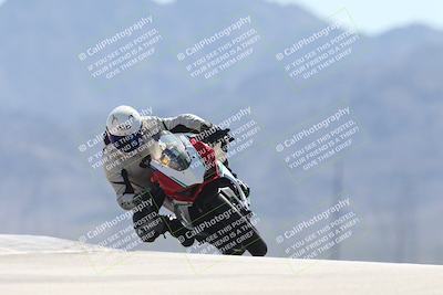 media/Oct-13-2025-Moto Forza (Mon) [[a66d839500]]/2-A Group/Session 4 (Turn 9)/